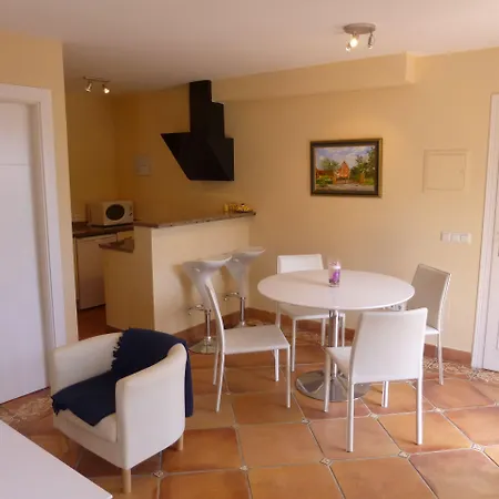 Rezort La Perla De Torrenueva 4*