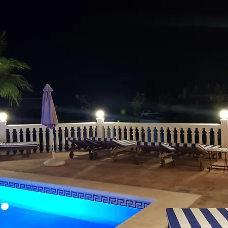 Rezort La Perla De Torrenueva