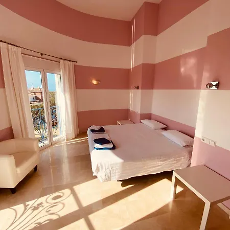 La Perla De Torrenueva Rezort 4*