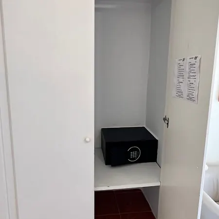 拉皮尔拉德托热努瓦酒店 4*